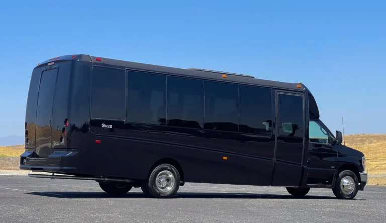 e450_pass_rear
