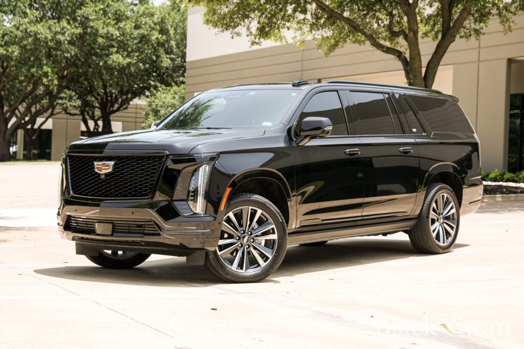 black SUV Service